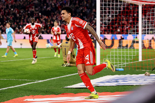 ¡Díaz Desatado! Bayern Aplasta a Hoffenheim 5-1